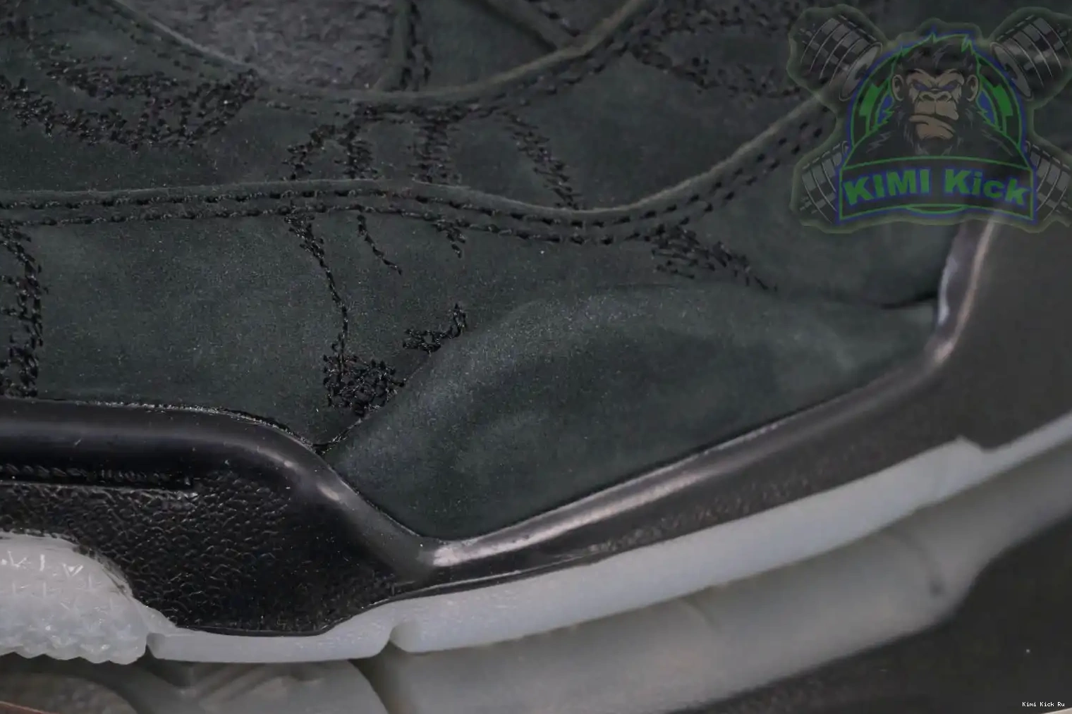 Jordan Kimikick Air black kaws Jordan 4 0612